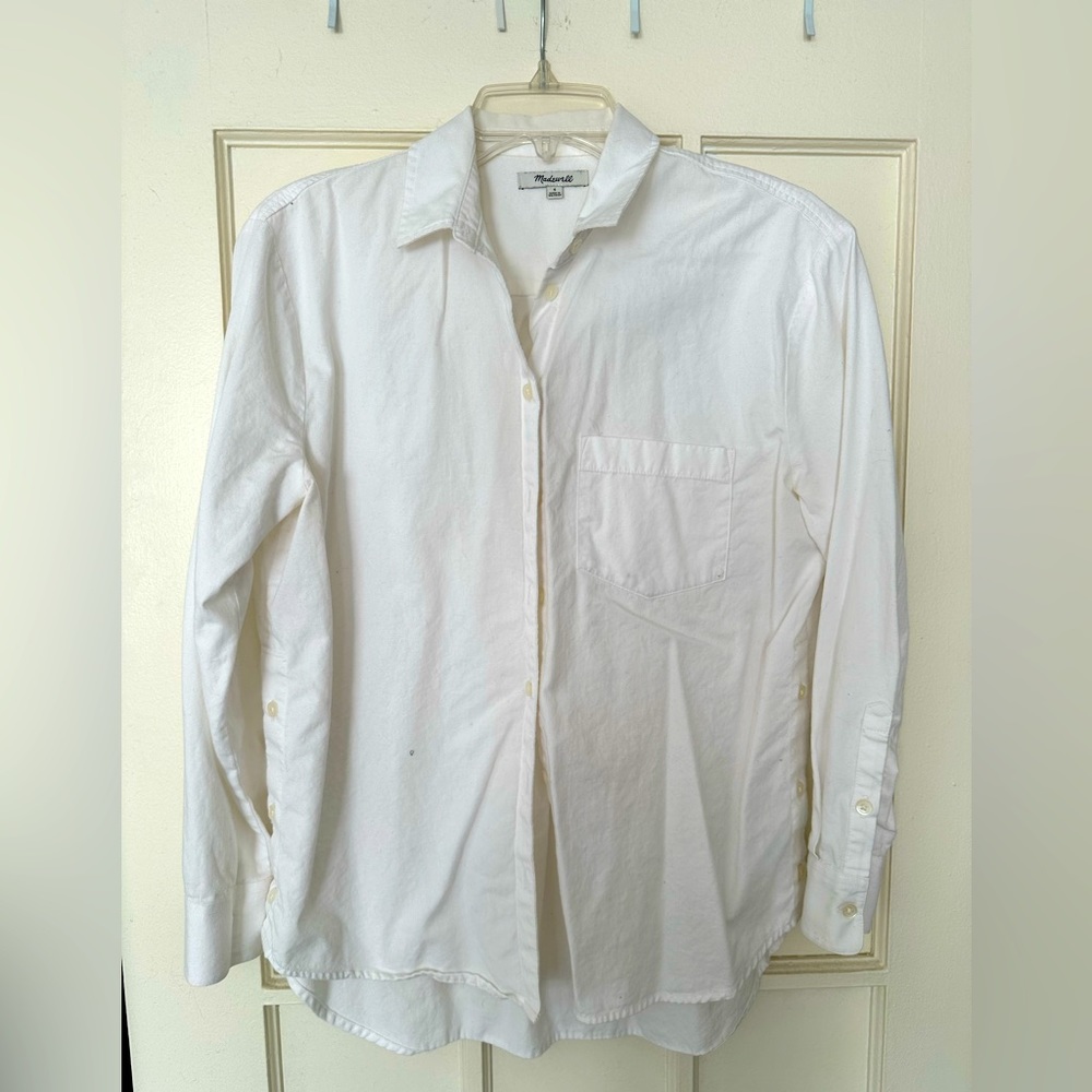 Madewell button side button down